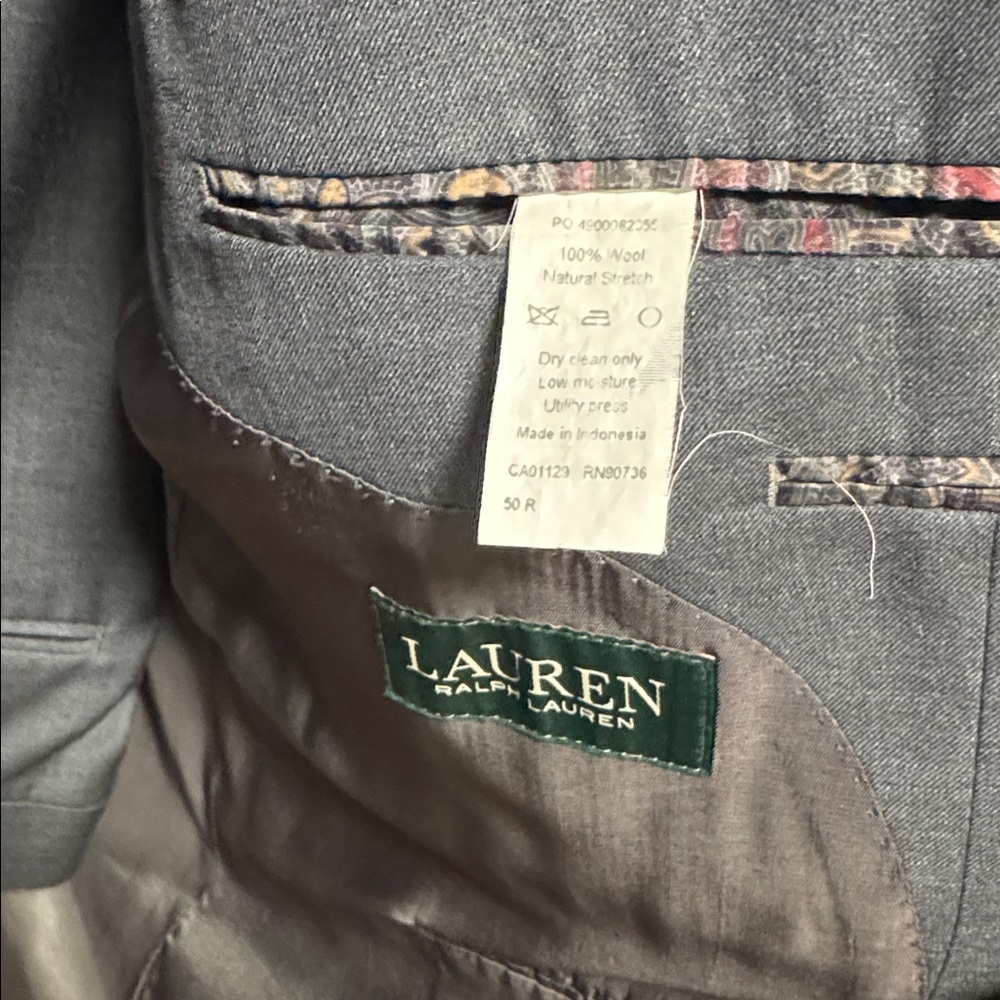 Lauren Ralph Lauren Charcoal suit. 50R. Pants 42x30 - Picture 2 of 4